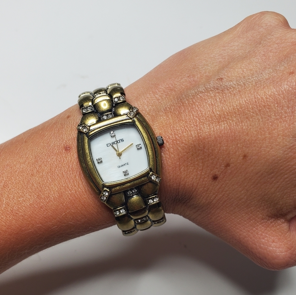 Chico's || Gold Watch W/ Diamond Like Studs